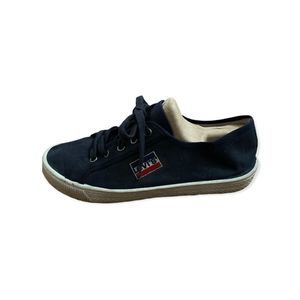 Levi’s Navy Blue sneakers size 9